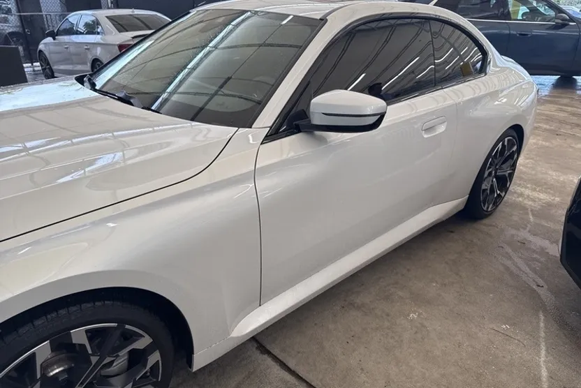 2025 Bmw 230i photo 1