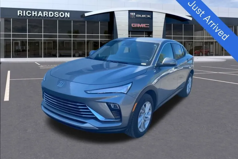 2025 Buick Envista Preferred photo 1