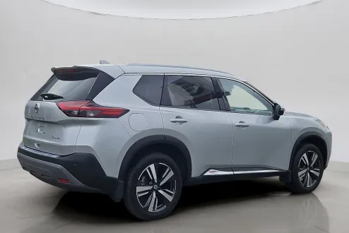 2021 Nissan Rogue SL photo 3