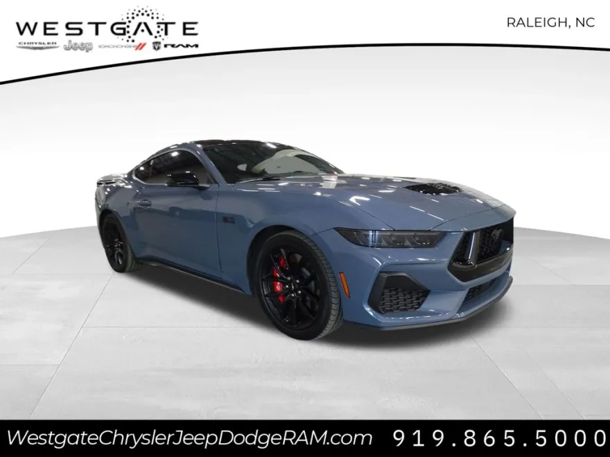 2024 Ford Mustang GT Premium photo 1