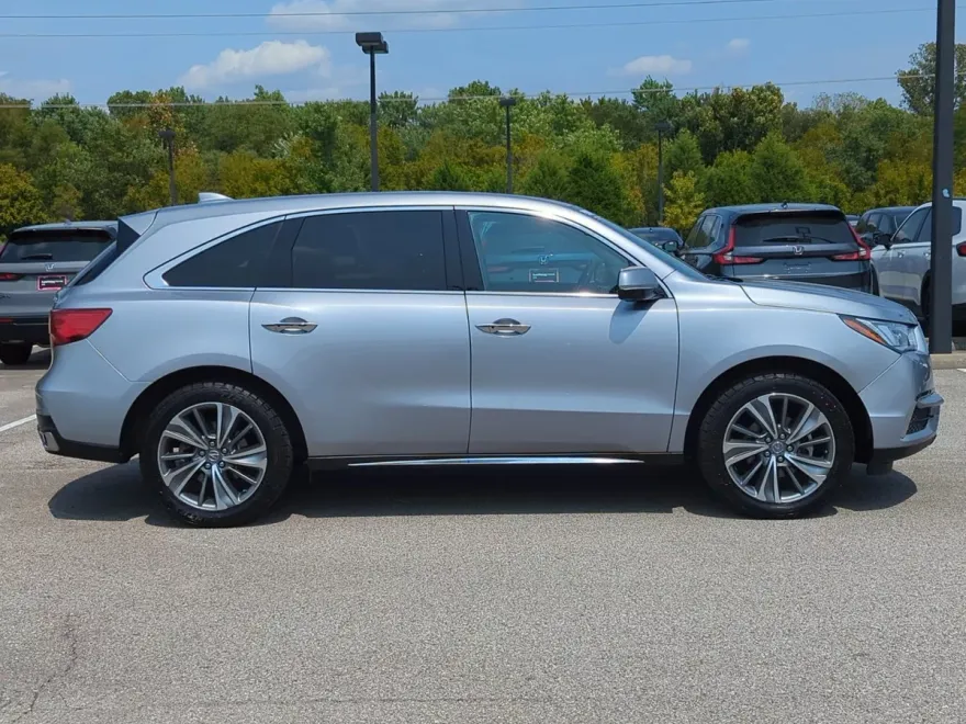 2017 Acura MDX Technology photo 1