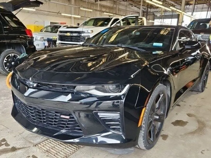 2017 Chevrolet Camaro SS photo 1