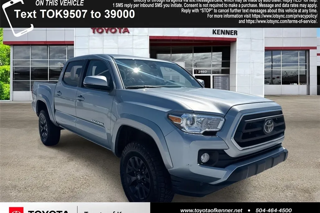 2023 Toyota Tacoma SR5 photo 1