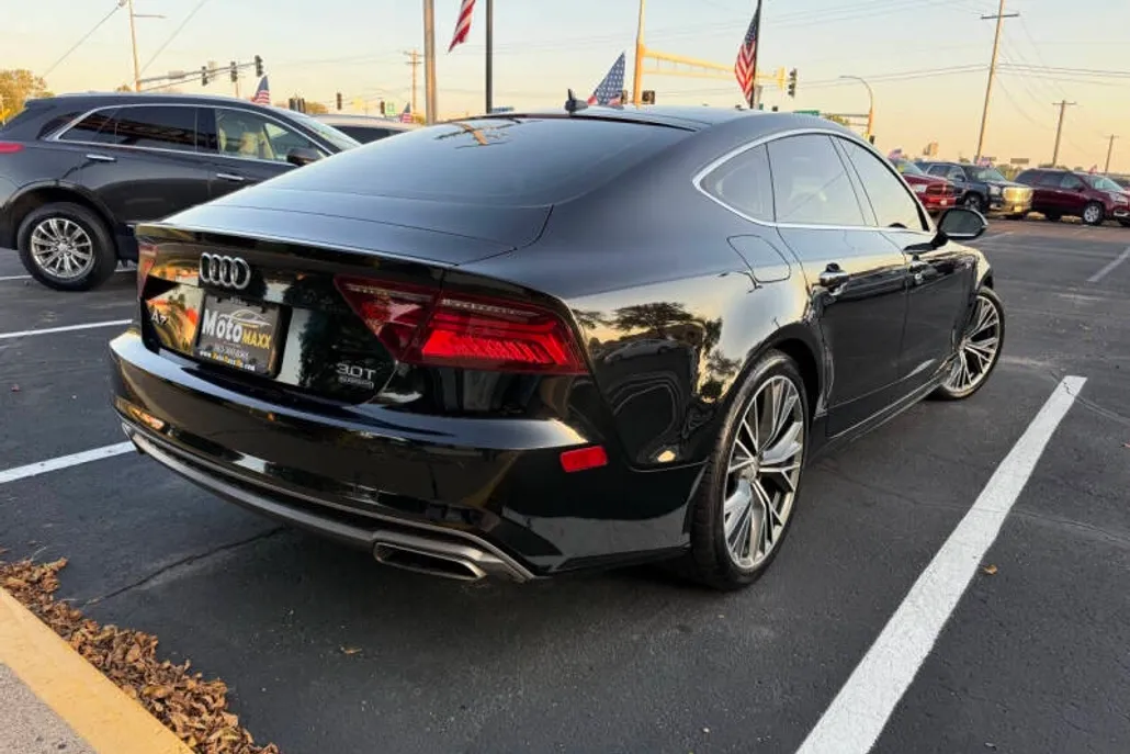 2016 Audi A7 3.0T Prestige photo 1