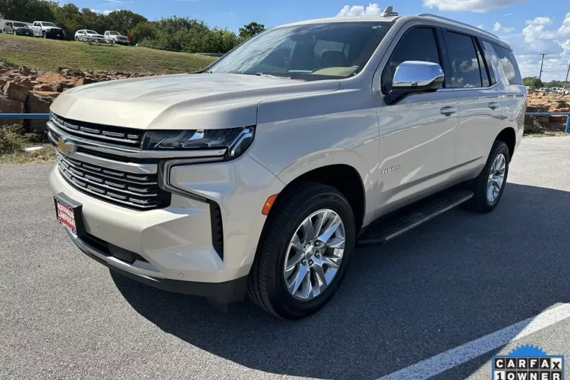 2021 Chevrolet Tahoe Premier photo 1