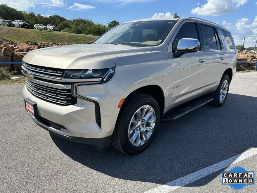 2021 Chevrolet Tahoe Premier photo 1