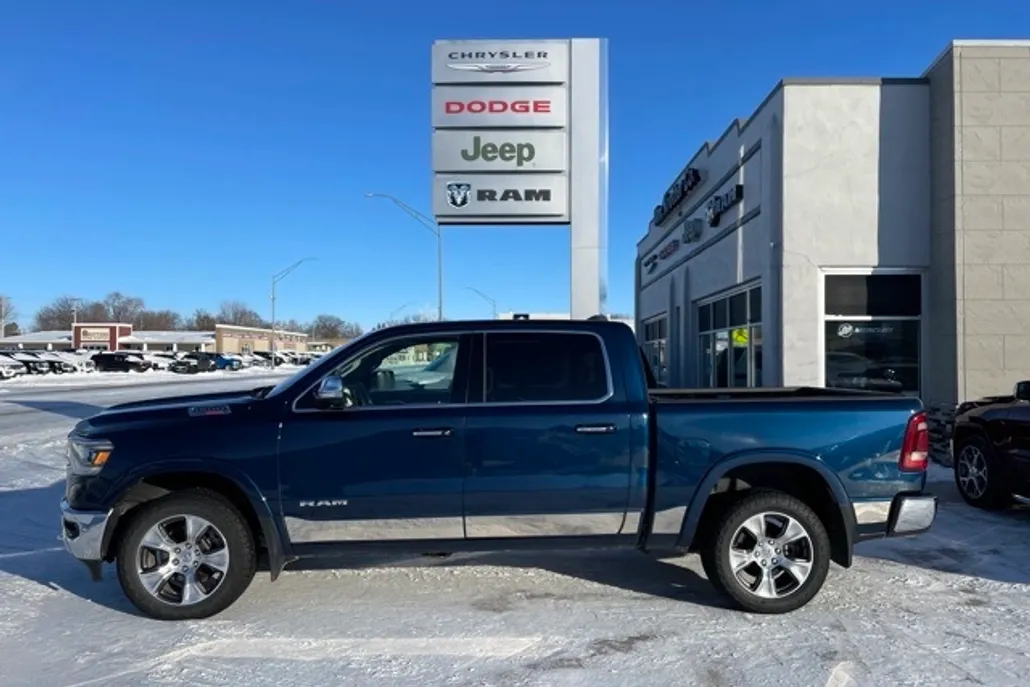 2022 Ram 1500 Laramie photo 1
