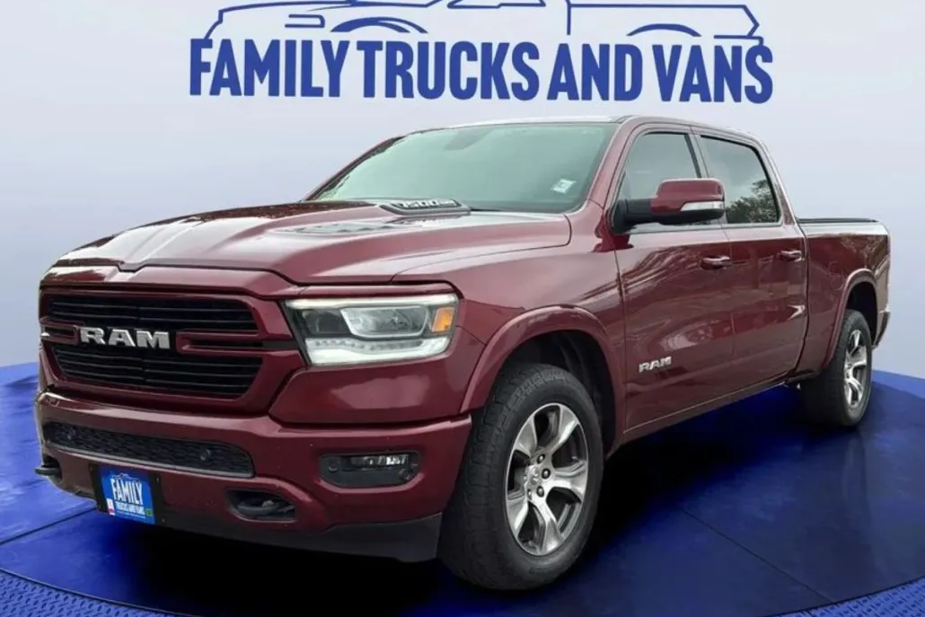 2019 Ram 1500 Laramie photo 1