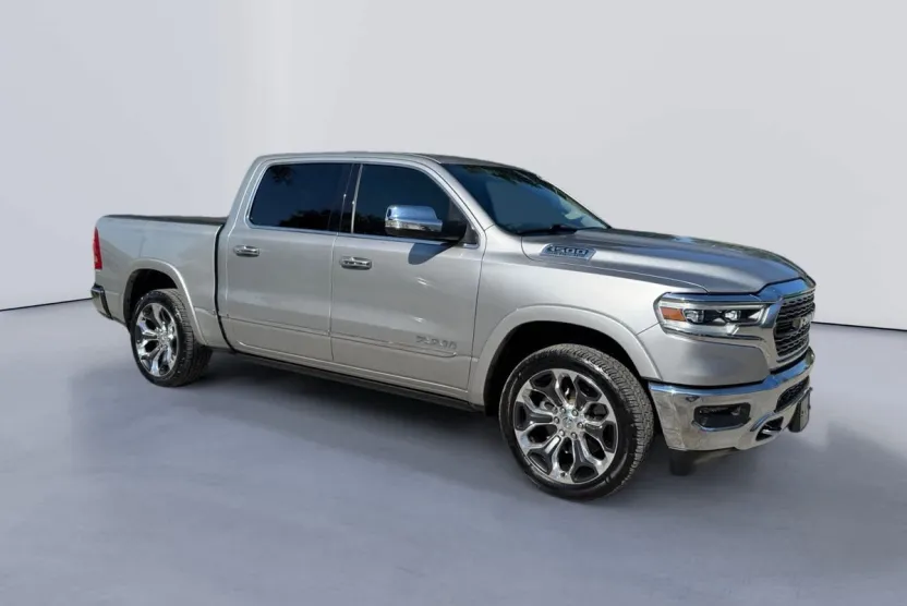 2020 Ram 1500 Limited photo 1