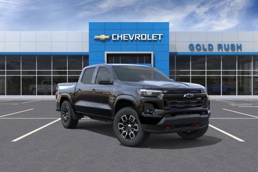 2025 Chevrolet Colorado Z71 photo 1