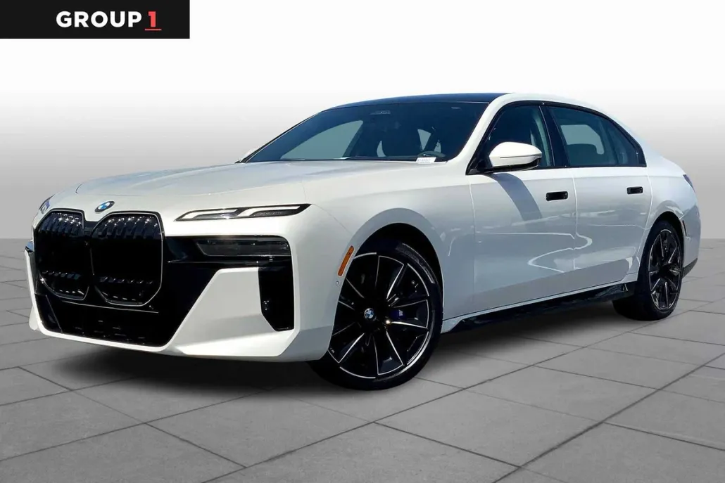 2025 Bmw 740i photo 1