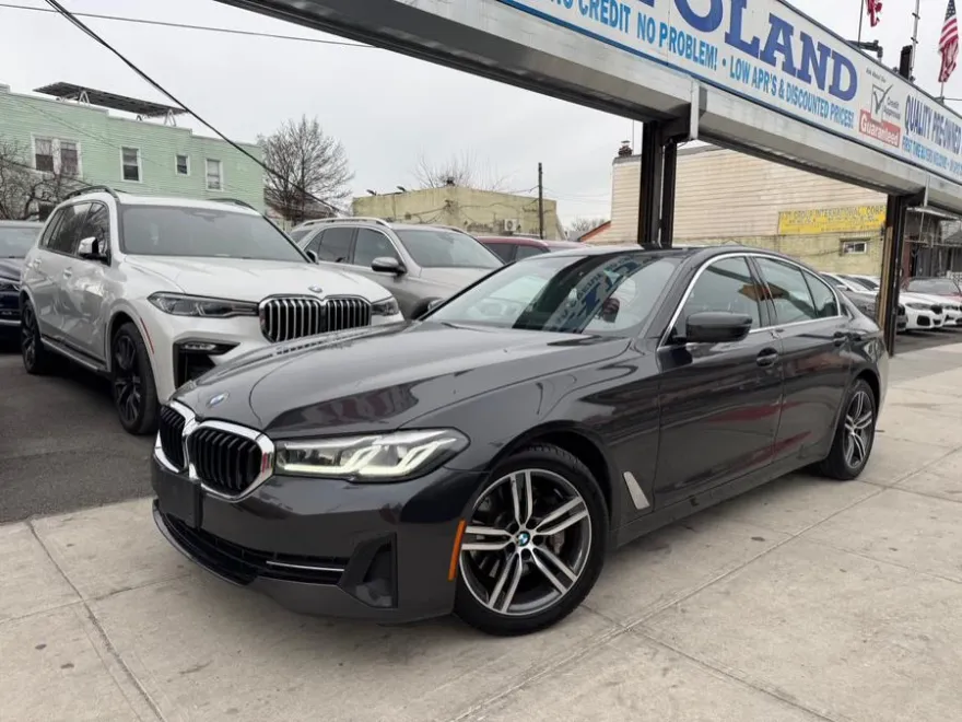 2022 Bmw 530i photo 1