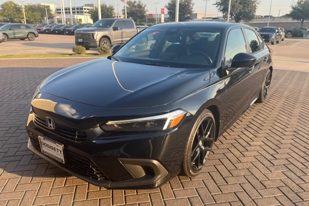 2024 Honda Civic Sport photo 1