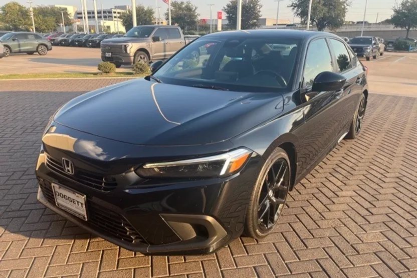 2024 Honda Civic Sport photo 1
