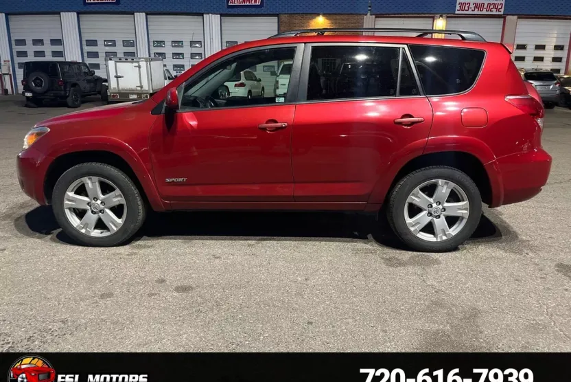 2006 Toyota RAV4 Sport photo 1