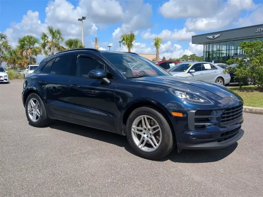 2019 Porsche Macan Base photo 1