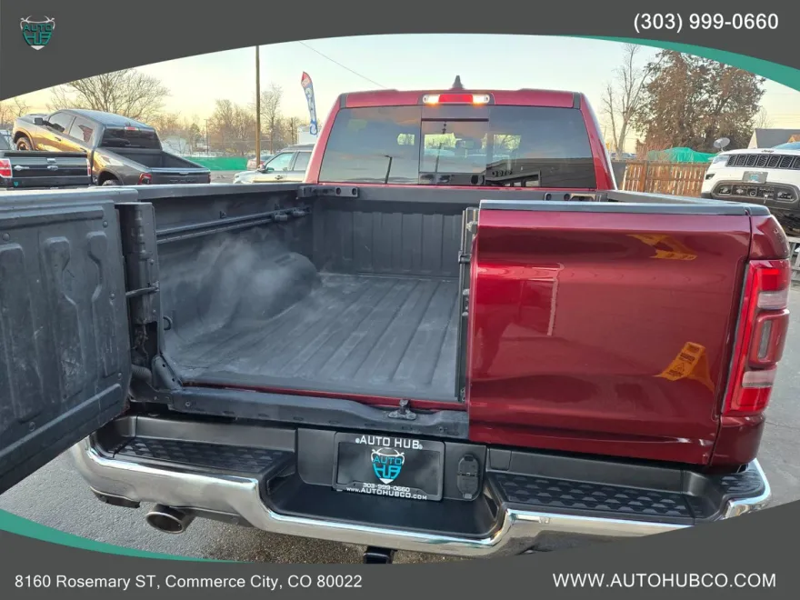 2020 Ram 1500 Laramie photo 1
