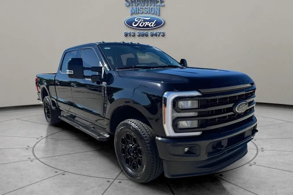 2024 Ford F-250 photo 1