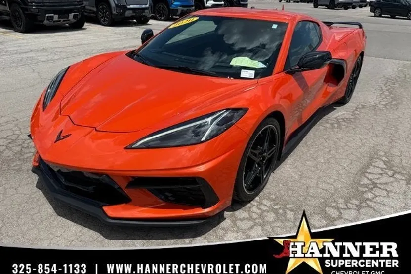 2020 Chevrolet Corvette Stingray 2LT photo 1