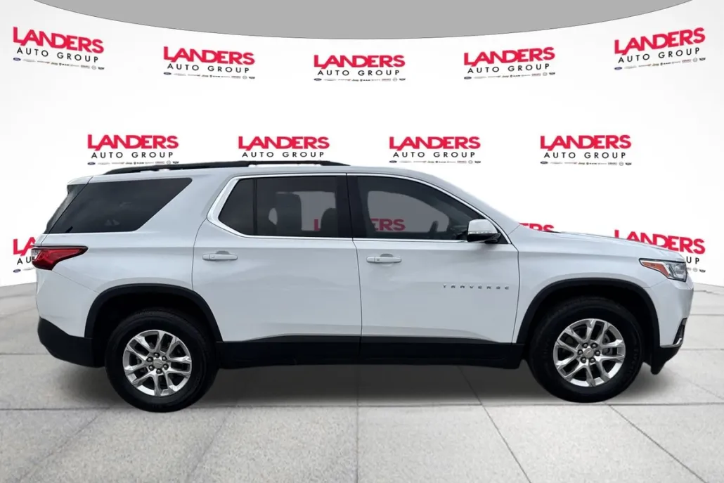 2020 Chevrolet Traverse Cloth photo 1