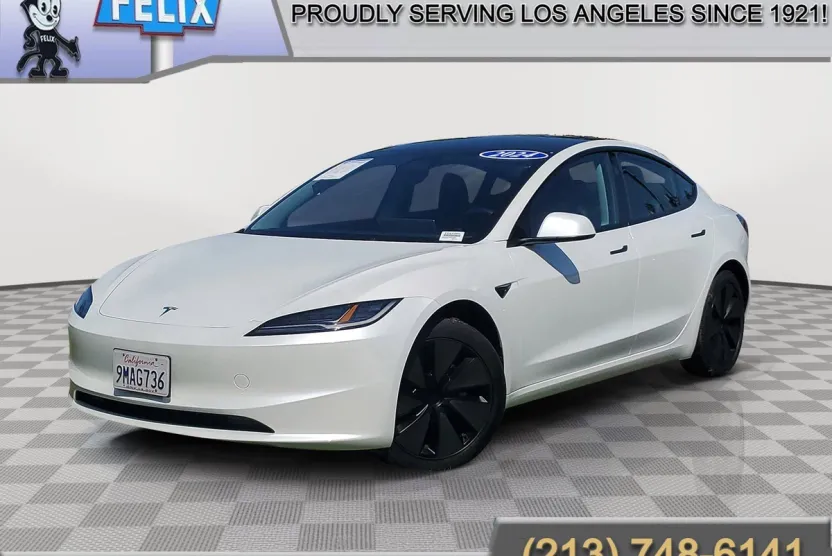 2024 Tesla Model 3 photo 1