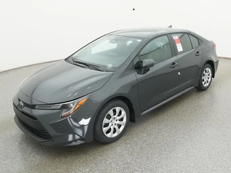 2026 Toyota Corolla LE photo 1