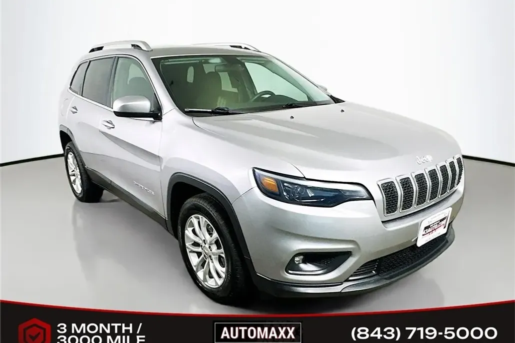 2019 Jeep Cherokee Latitude photo 1