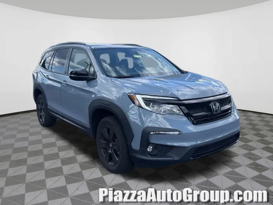 2022 Honda Pilot TrailSport photo 1