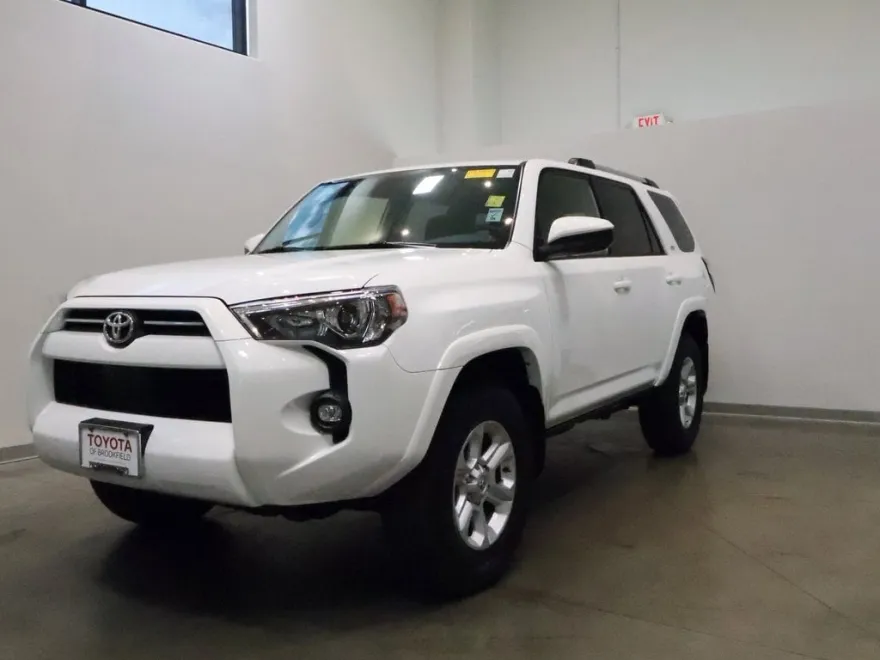 2024 Toyota 4Runner SR5 photo 1