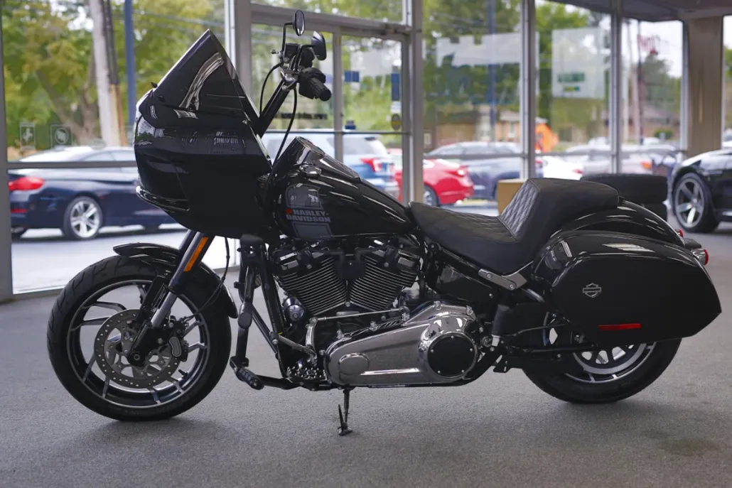 2021 Harley Davidson Sport Glide photo 1