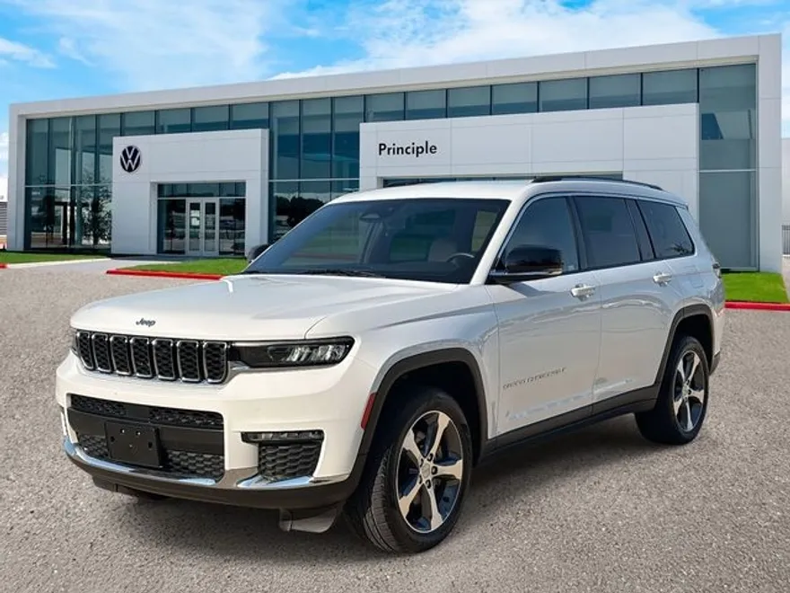 2023 Jeep Grand Cherokee Limited photo 1