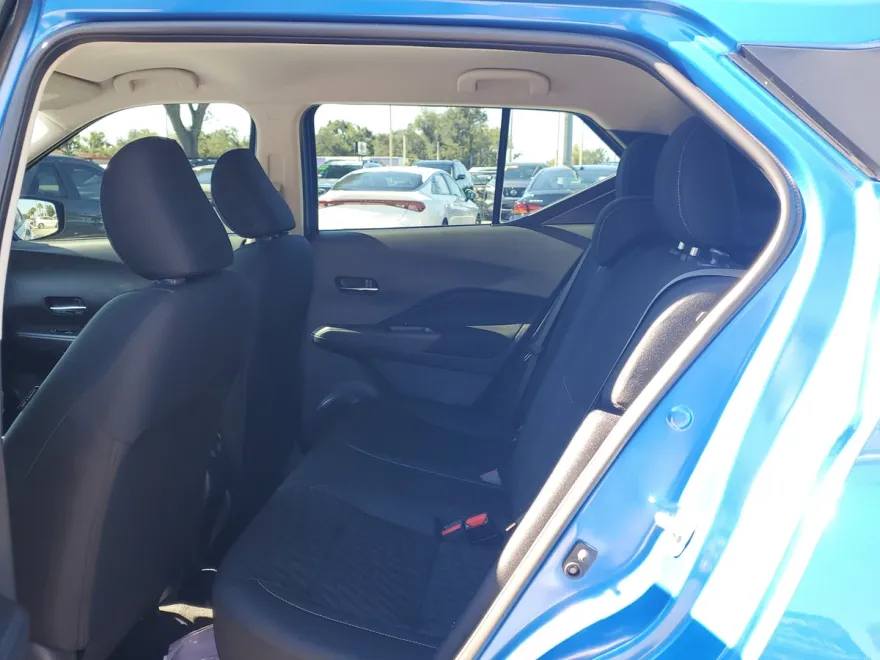2024 Nissan Kicks SV photo 1