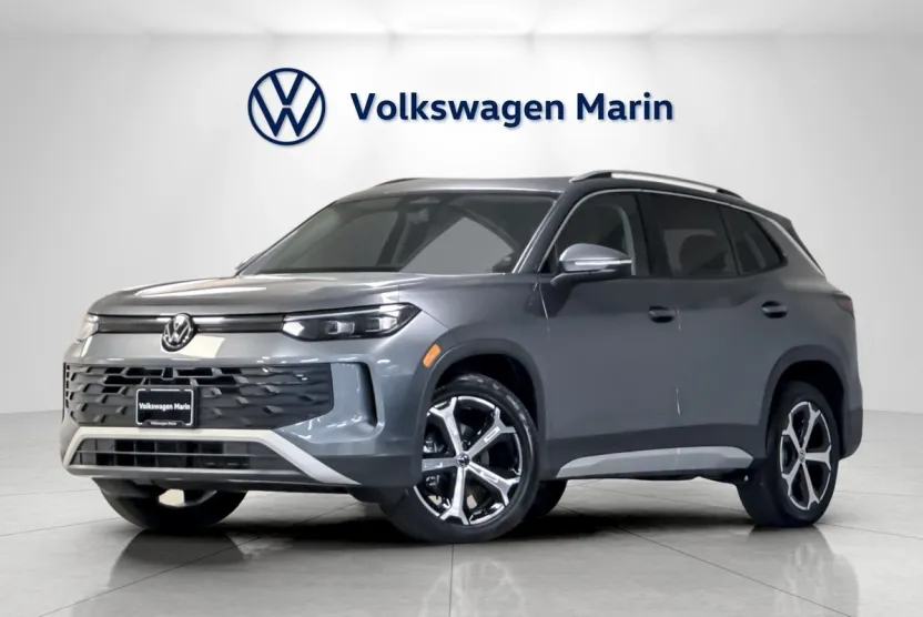 2025 Volkswagen Tiguan SE photo 1