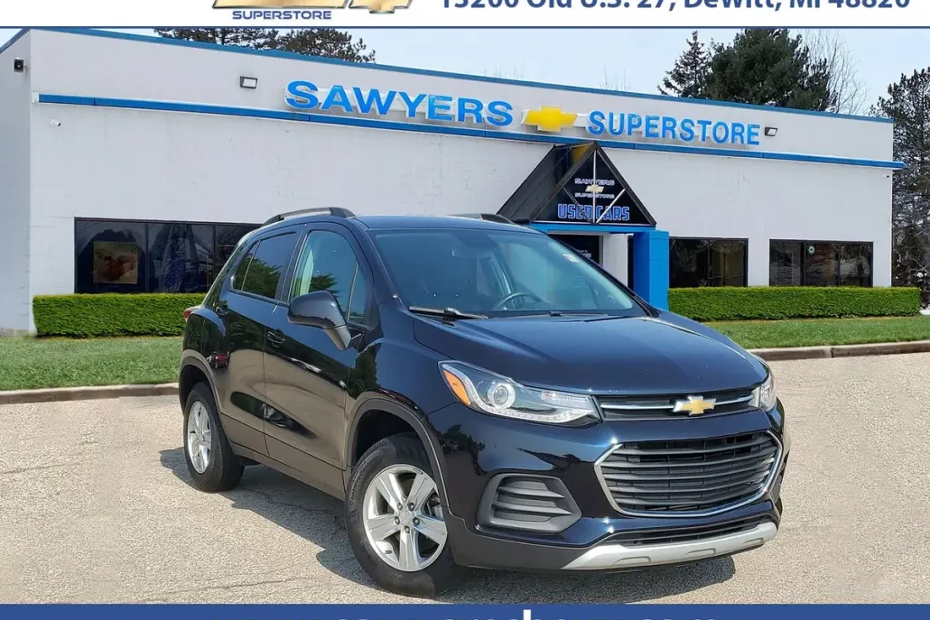 2022 Chevrolet Trax LT photo 1