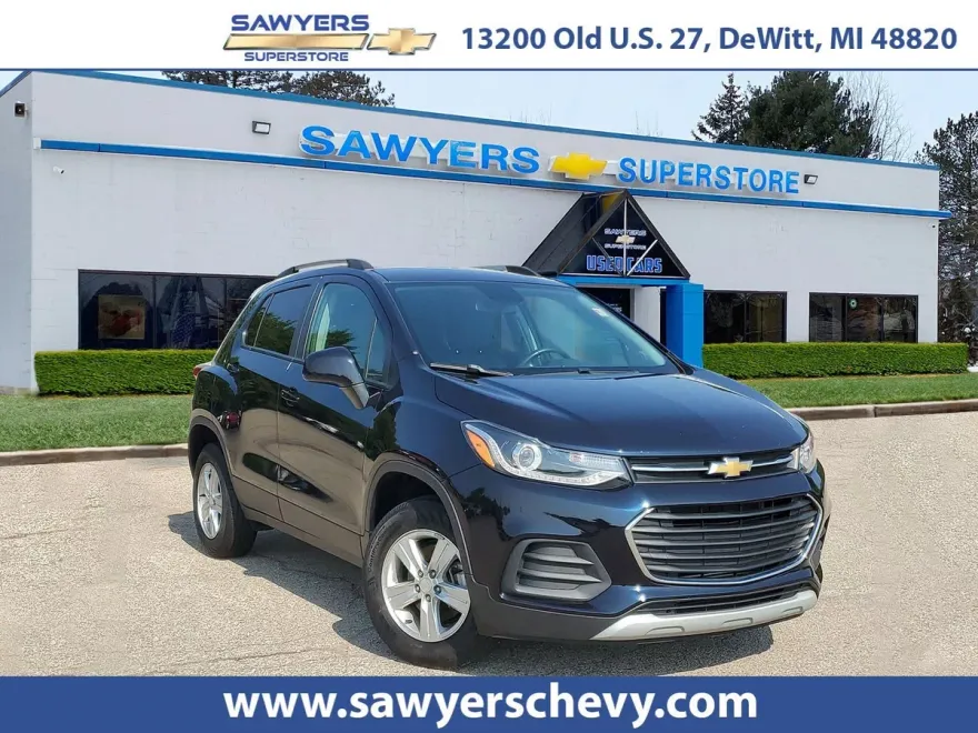 2022 Chevrolet Trax LT photo 1