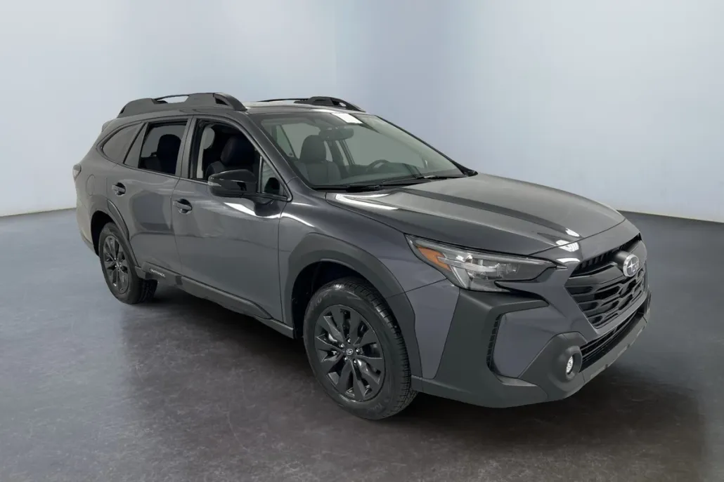 2025 Subaru Outback Onyx Edition photo 1