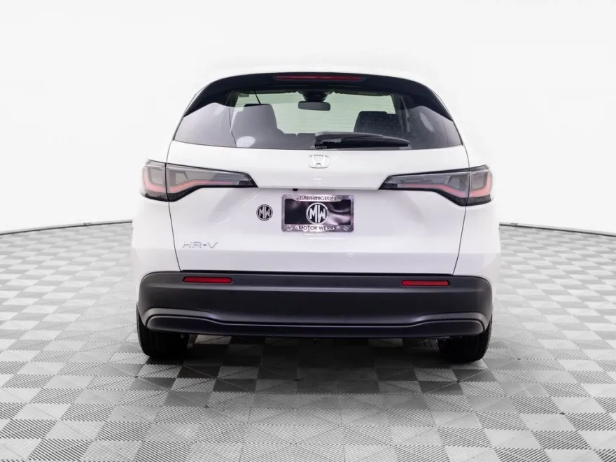 2026 Honda HR-V LX photo 1