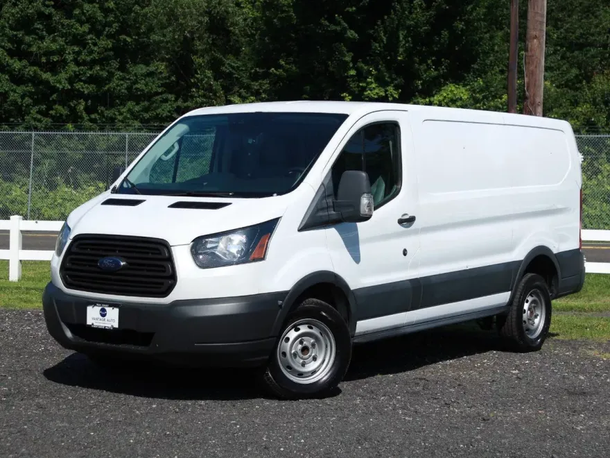 2018 Ford Transit photo 1