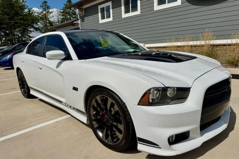 2014 Dodge Charger SRT8 392 photo 1