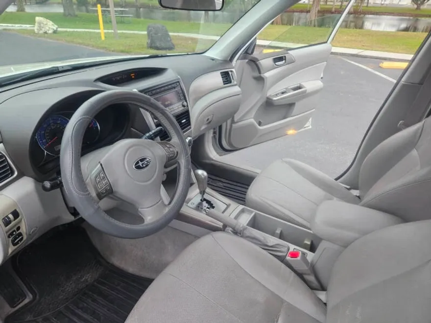 2009 Subaru Forester X Limited photo 1