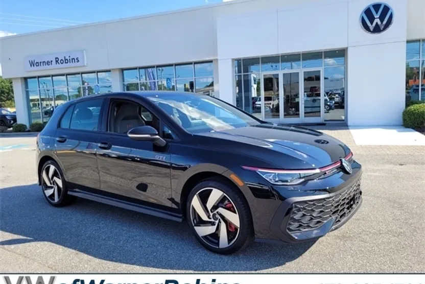 2025 Volkswagen Golf GTI S photo 1