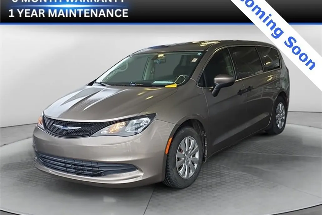 2018 Chrysler Pacifica L photo 1
