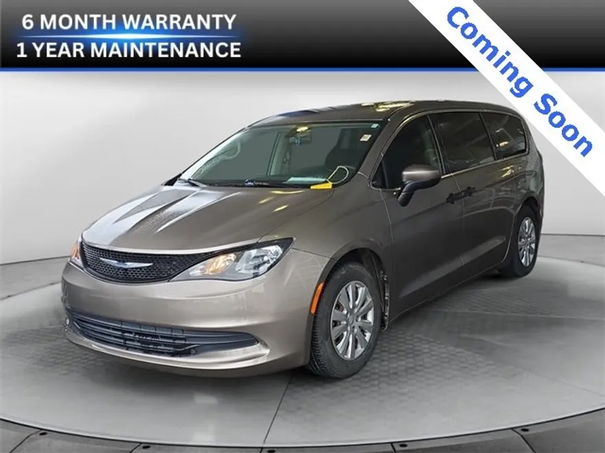 2018 Chrysler Pacifica L photo 1