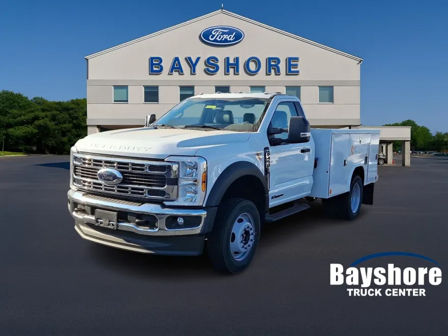 2024 Ford F-450 XL photo 1