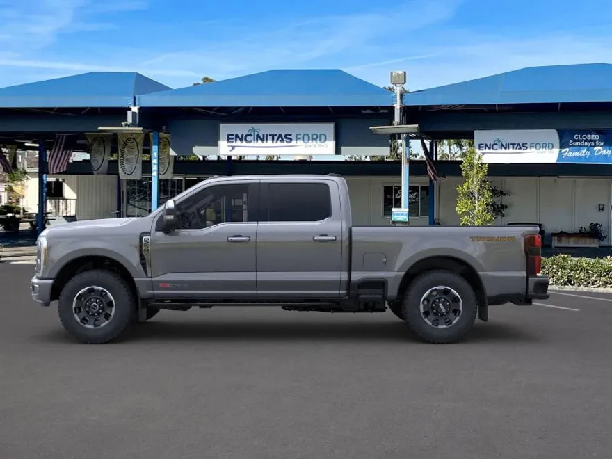 2024 Ford F-250 Platinum photo 1