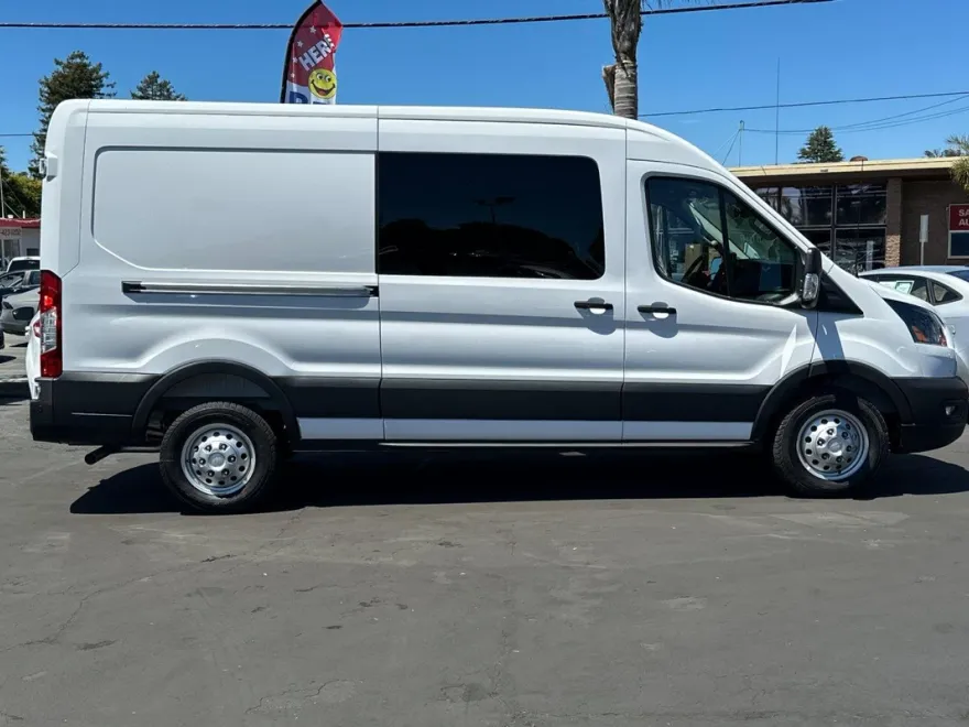 2025 Ford Transit Cargo Van photo 1