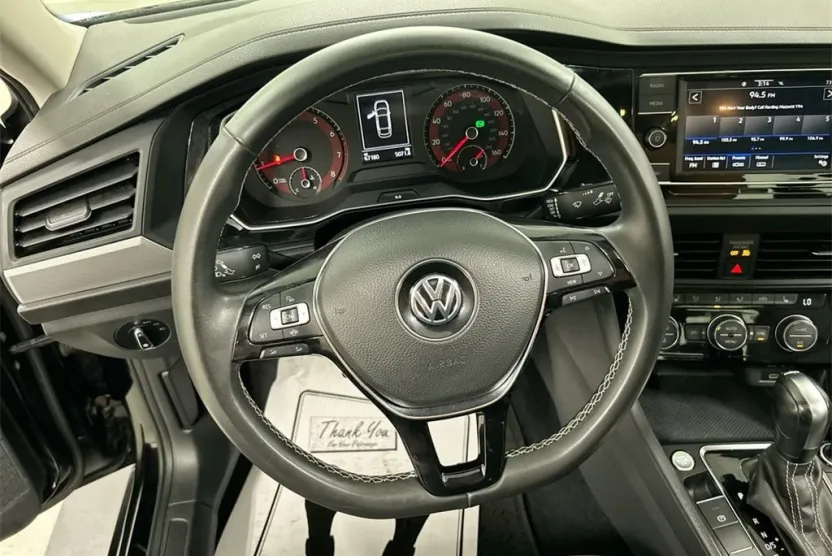 2021 Volkswagen Jetta 1.4T SE photo 1