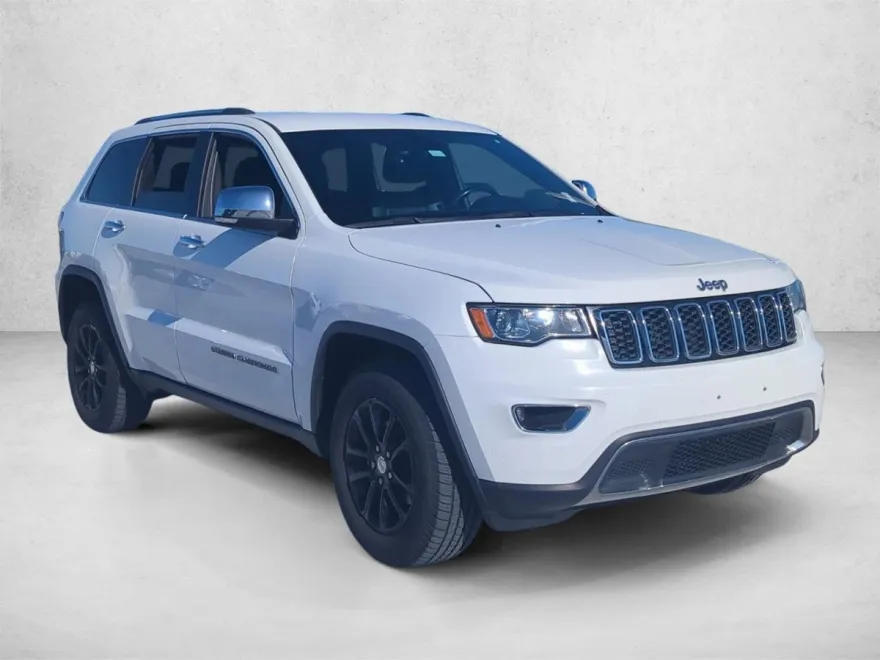 2017 Jeep Grand Cherokee Limited photo 1