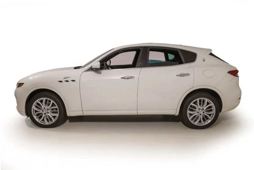 2022 Maserati Levante GT photo 1