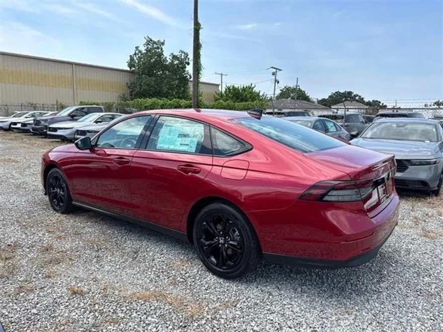2025 Honda Accord SE photo 1